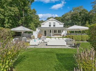 70 S Ferry Rd, Shelter Island, NY 11964