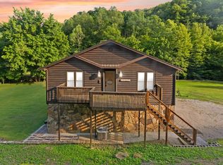 326 Cherry Ln, Garrett, KY 41630