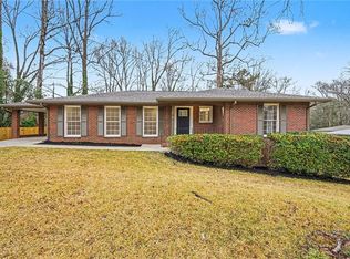 61 Barrett Cir SE, Marietta, GA 30060