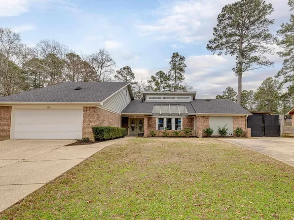 119 Honeysuckle Dr, West Monroe, LA 71291