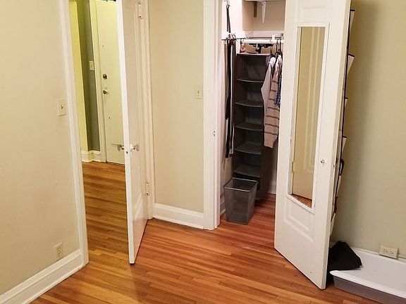 4th image of 2115 Blaisdell Ave APT 103