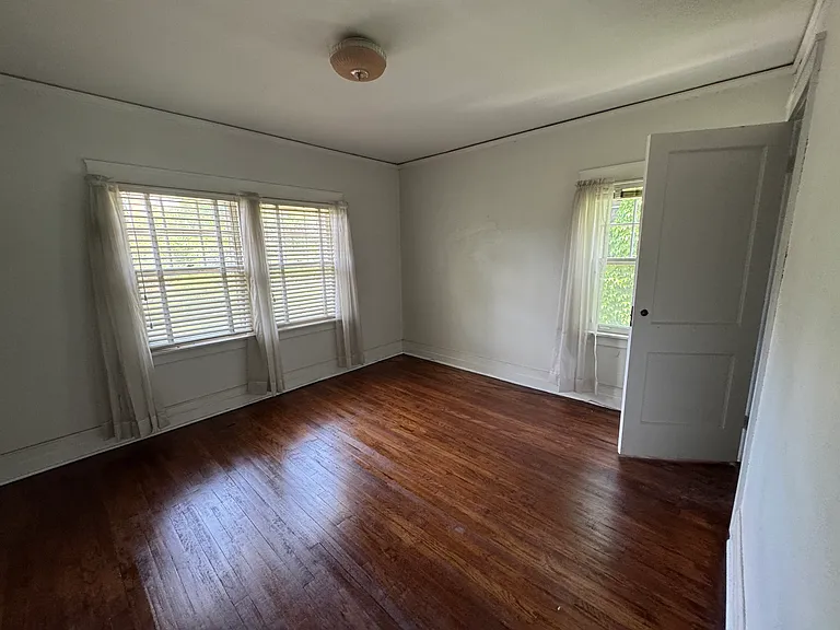 Atkinson St — Photo 18