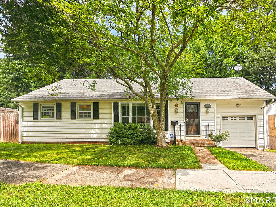 1st image of 110 Roger White Drive