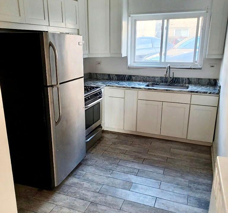 1st image of 6125 N Seeley Ave