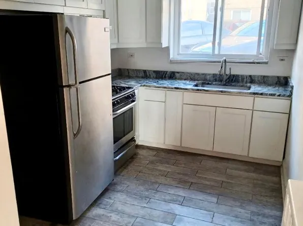 6125 N Seeley Ave, Chicago, IL 60659