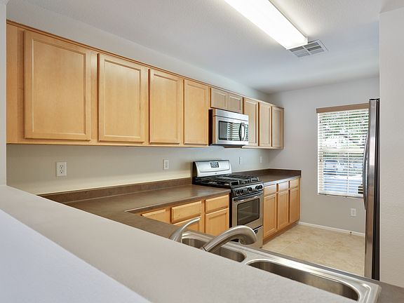 5th image of 7437 Rivermeade St