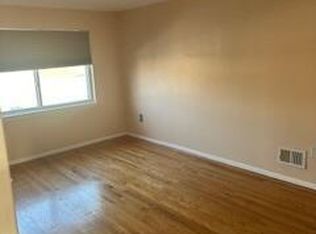 231 Gervil St, Staten Island, NY 10309