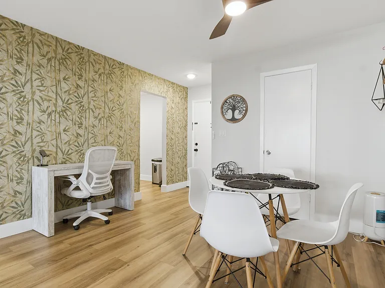 4611 W Fig St #103 — Photo 21