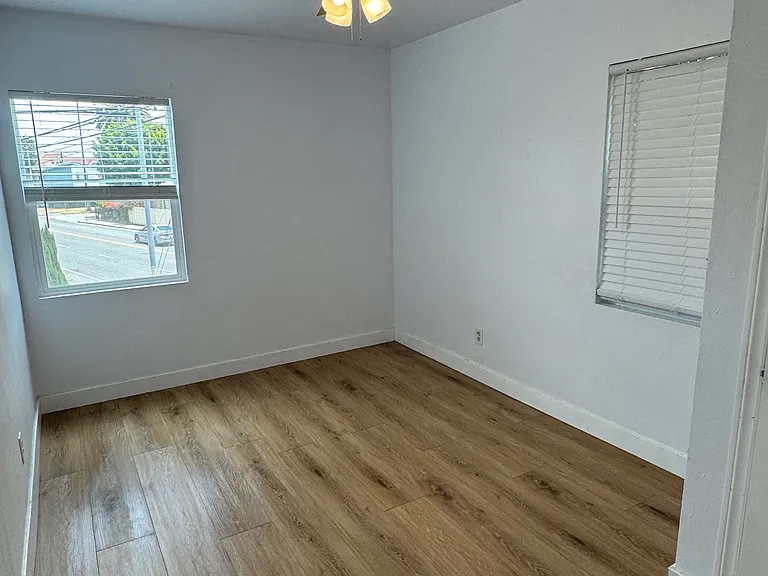 2229 Obama Blvd — Photo 11