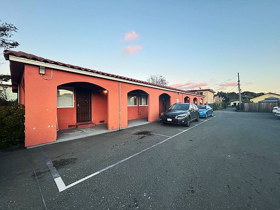5th image of 945 S 45th St APT A