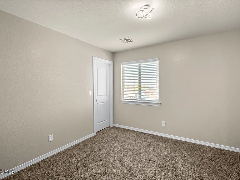 380 Canyon Vista Dr — Photo 30
