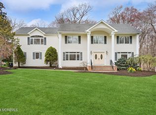 149 Ueland Rd, Red Bank, NJ 07701