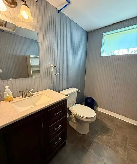 2700 Hereford St — Photo 23