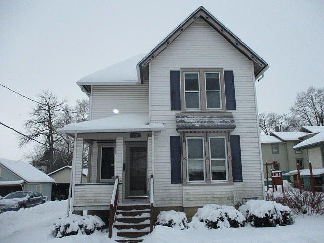 1st image of 713 W Holmes St
