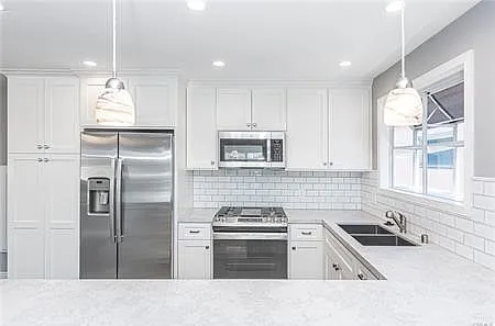 1808 W Balboa Blvd #B — Photo 8
