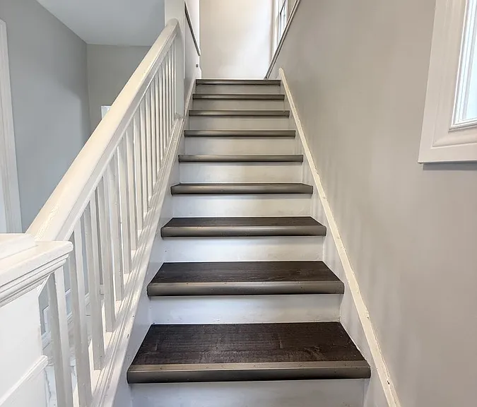 1677 Victoria Ave — Photo 21