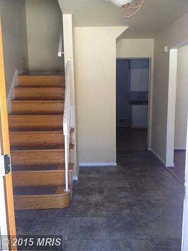 2 Deer Park Ln photo 1
