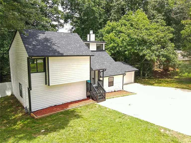 4411 Flakes Mill Rd — Photo 25