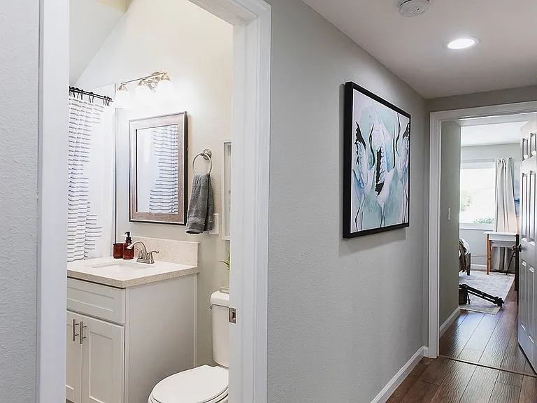 2819 Cottingham St — Photo 18
