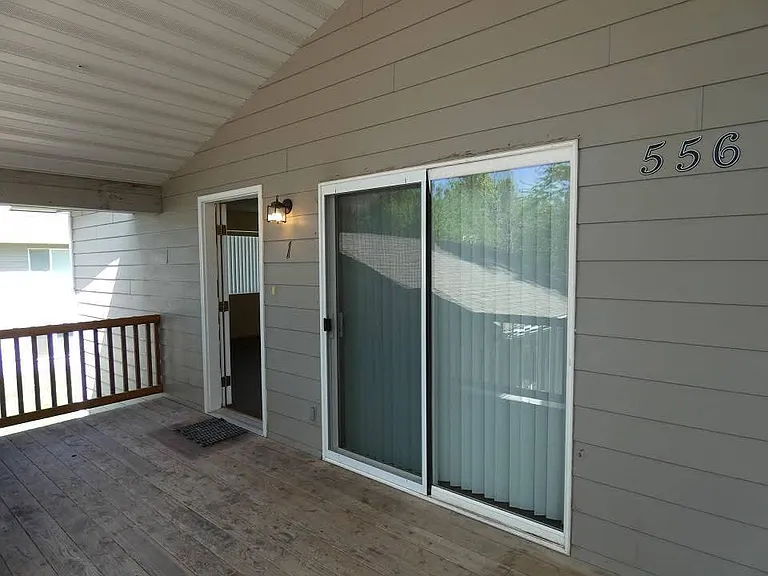 556 N University Ave #1 — Photo 2