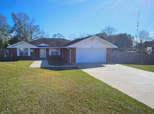 2018 Hickory Dr, Deridder, LA 70634