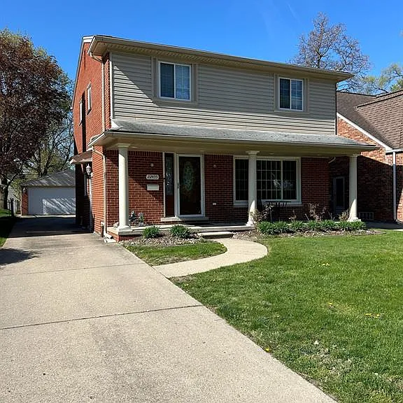 22455 Olmstead St — Photo 2