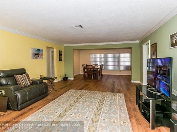 3rd image of 2660 NW 4th Ave