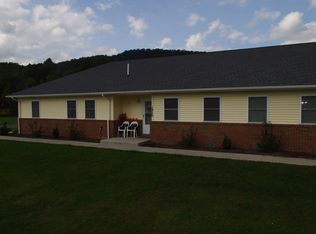 1410 Briar Mnr, Berwick, PA 18603