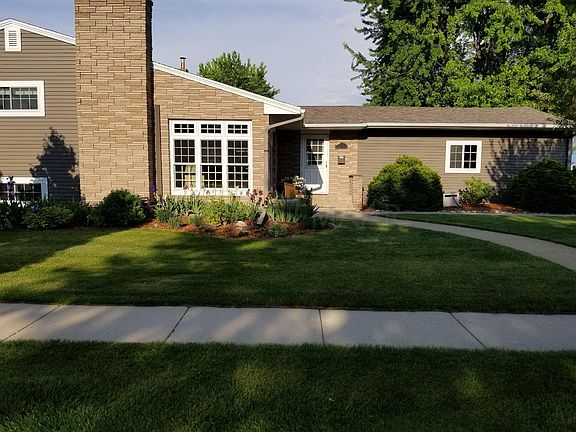 3rd image of 519 1st St