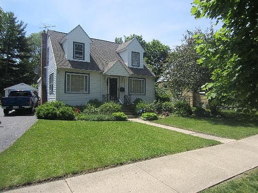 1st image of 853 E Prairie Ave