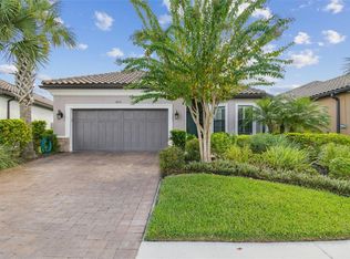 8621 Grand Alberato Rd, Tampa, FL 33647