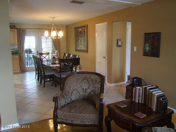 4th image of 1614 Littler Dr