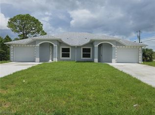 399 Carrillon Ave S, Lehigh Acres, FL 33974