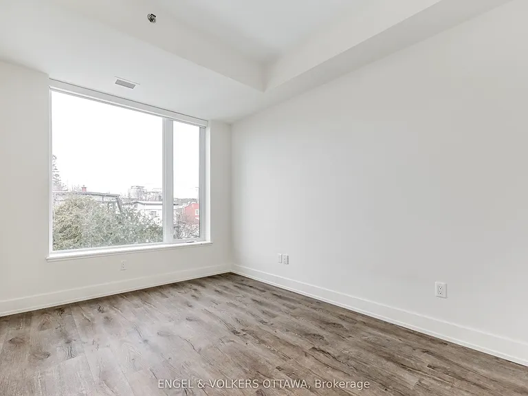 280 Crichton St #107 — Photo 18
