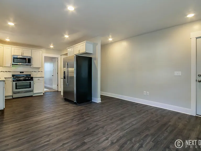 112 Gunnison Ave SW — Photo 9