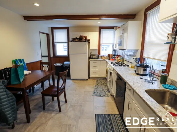 43 Newcastle Rd #2, Brighton, MA 02135