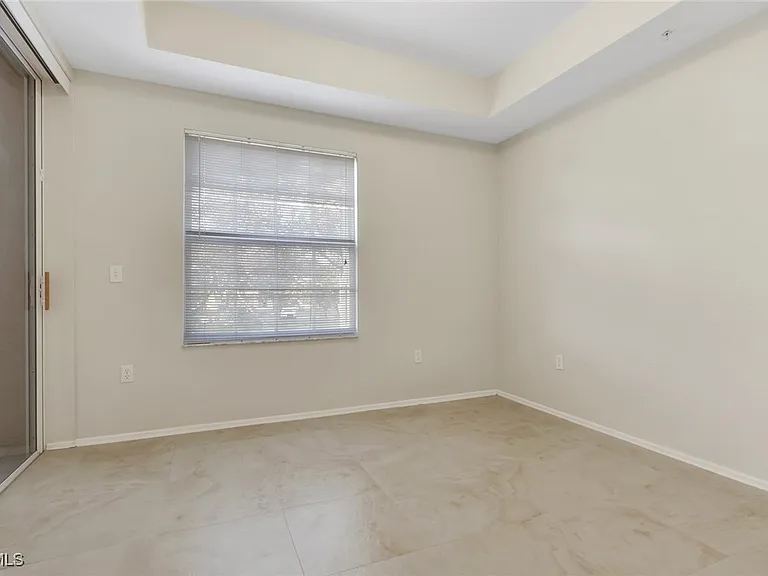 9025 Colby Dr #2111 — Photo 19