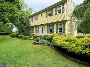 67 Orourke Dr, Hamilton, NJ