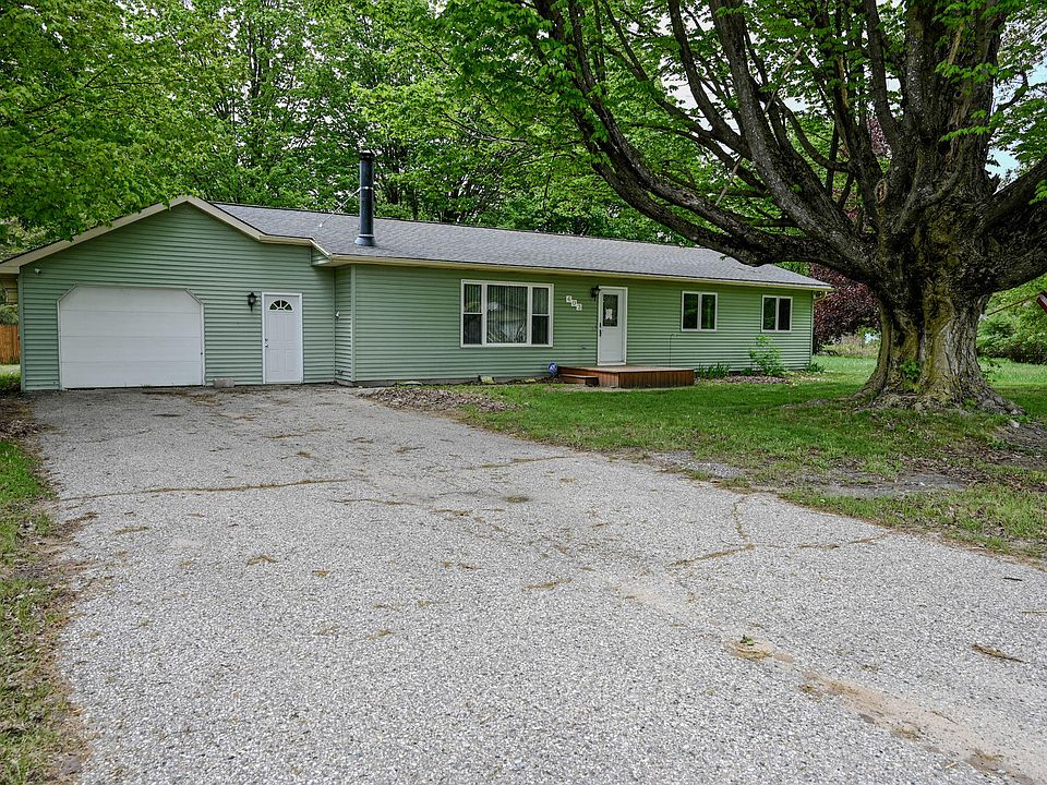 1st image of 603 River St