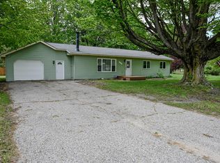 603 River St, Luther, MI 49656