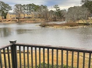 64 Sandalwood Cir, Lawrenceville, GA