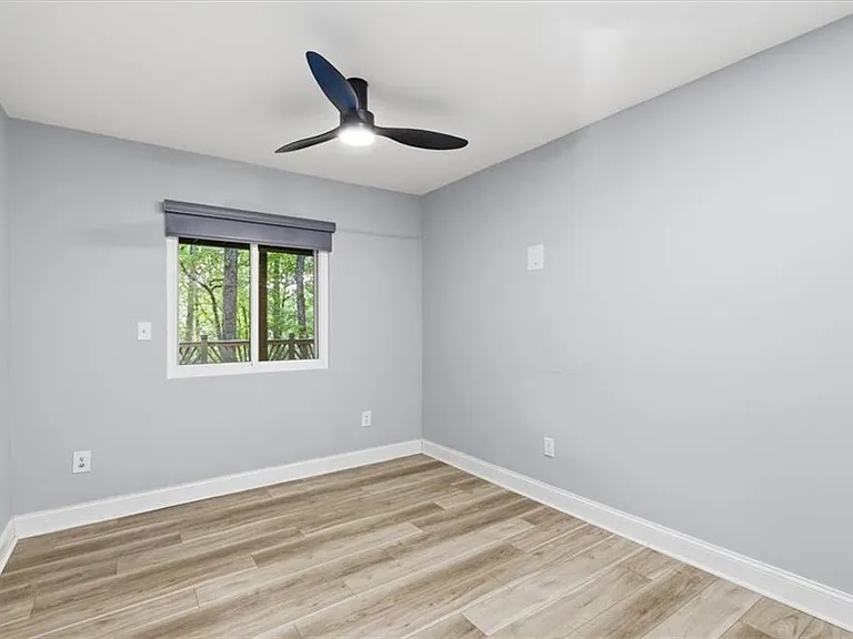 9485 Martin Rd — Photo 37