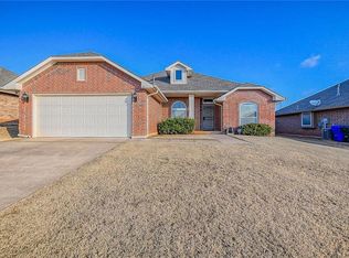 1617 Chambers St, Norman, OK 73071