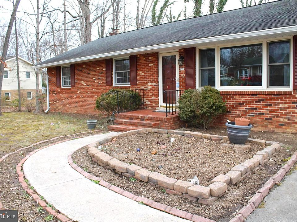 1st image of 328 Tulip Cir