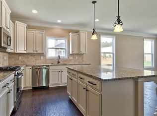 207 Thacher Loop, Elgin, SC 29045