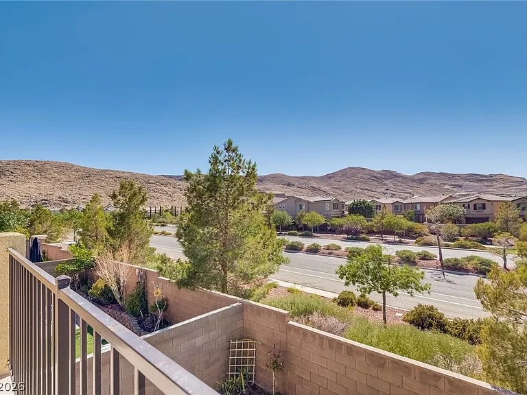 12321 Silvana St — Photo 35