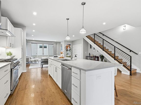 5th image of 3522 S Emerson Street