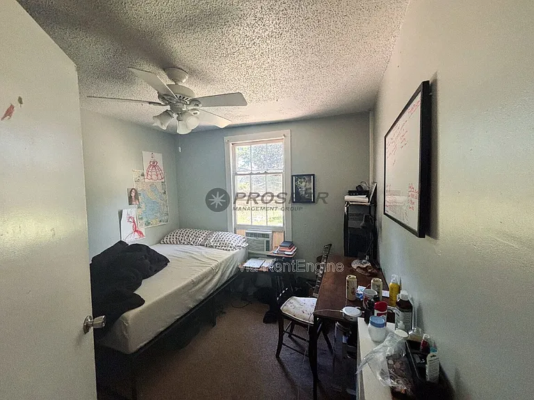 26 Ashton St #A — Photo 6