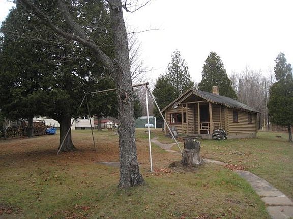 2nd image of 3059 W Albert Ln