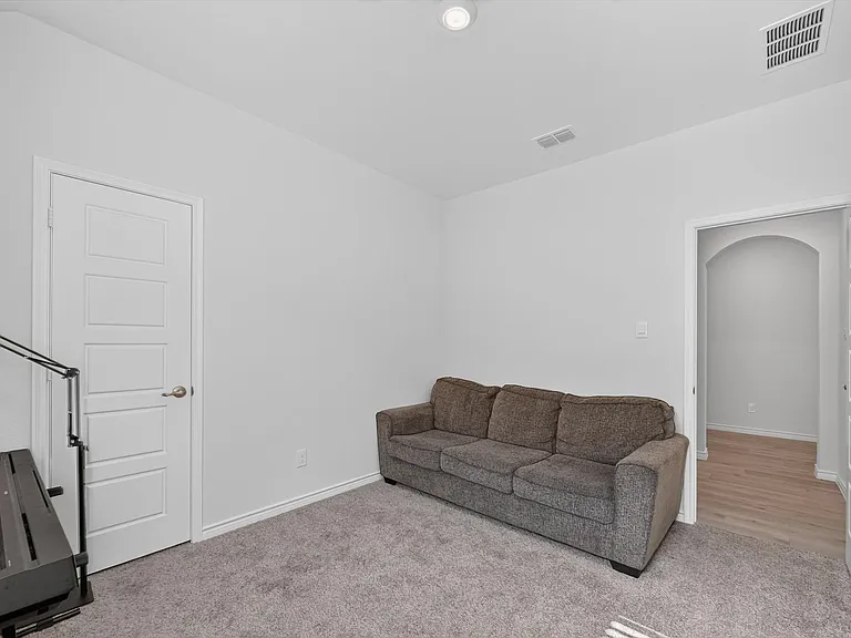 10121 High Grade Dr — Photo 20